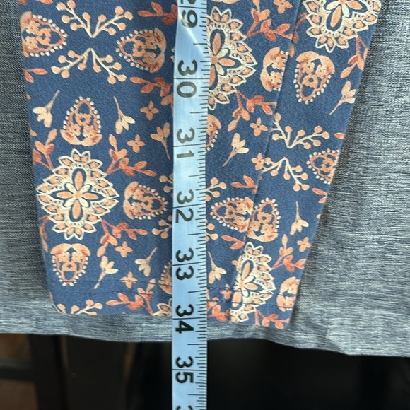 Torrid Size 2 (18-20) Pink and Blue Leggings - Picture 5 of 5